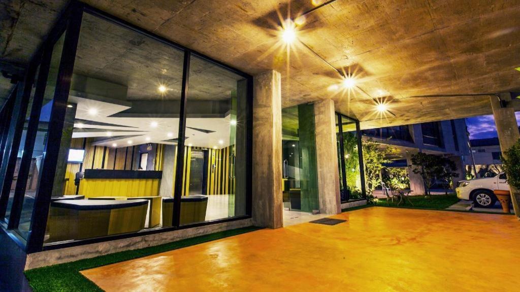 B2 Phuket Boutique & Budget Hotel Ngoại thất bức ảnh